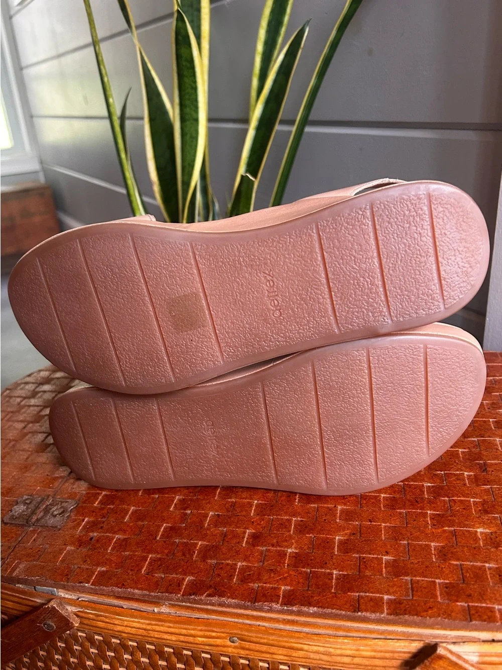 Aetrex Ariel Leather Wedge Sandals Women 10 Sand Nude Arch Support Comfort